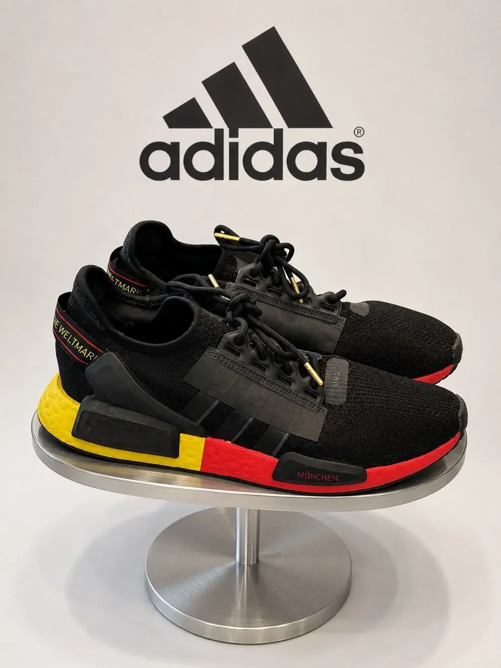adidas NMD_R1 V2 United By Sneakers Munich FY1161 Black Men’s 9.5